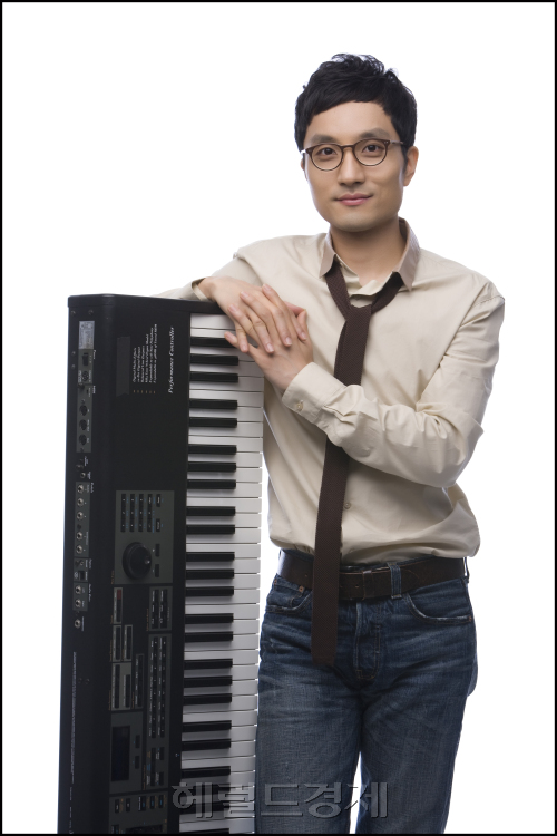 정지찬(HUE) 가수, 작곡가/가요면/톱/‘나는 음악감독이다’…‘나는 가수다’ 음악감독 정지찬 인터뷰-copy(o)1