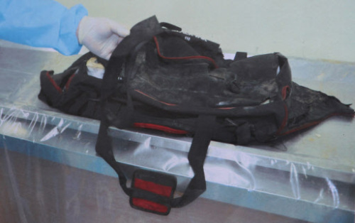 A hiking sack in which a 50-year-old housewife missing for 50 days was found dead. (Yonhap News)