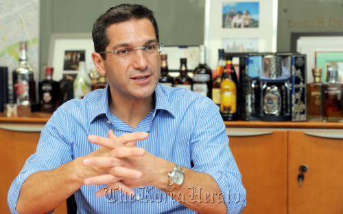 Franck Lapeyre, CEO of Pernod Ricard Korea.   Ahn Hoon/The Korea Herald