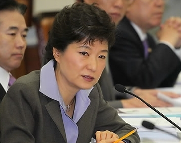 박근혜 한나라당 국회의원/박근혜8 / 재송)孫, 기재위서 朴과 맞대결…‘감세’가 1R 될듯