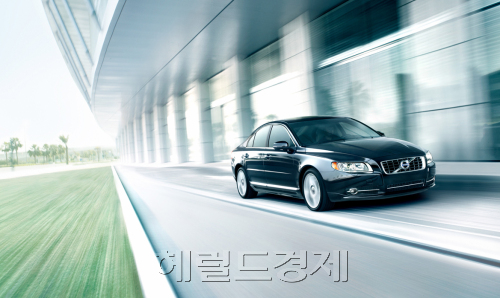 수입차 외제차 [볼보] S80 D5 /수입차, 한ㆍEU 토르 토토 마케팅 효과 전망은?