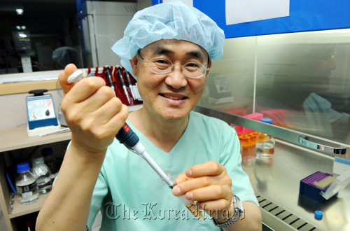 Park Se-pill   Park Hyun-koo/The Korea Herald