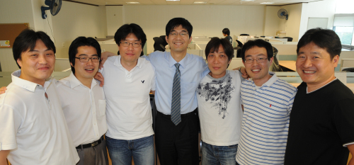 권석철 대표이사 인터뷰.<br />이상섭 기자 babtong@heraldm.com 2011.06.03
권석철 대표이사 인터뷰.
이상섭 기자 babtong@heraldm.com 2011.06.03