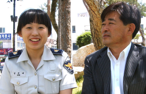 심순태 경찰, 심성보 경위/Daughter follows father’s footsteps, joins police force
