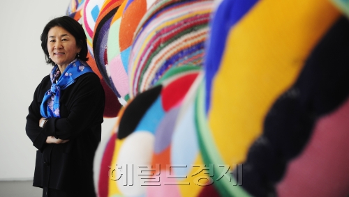 홍송원 서미갤러리 대표/홍송원,구속수감된 상황에서 홍라희 페가수스 토토 이뉴는?-copy(o)1-copy(o)1-copy(o)2-copy(o)1