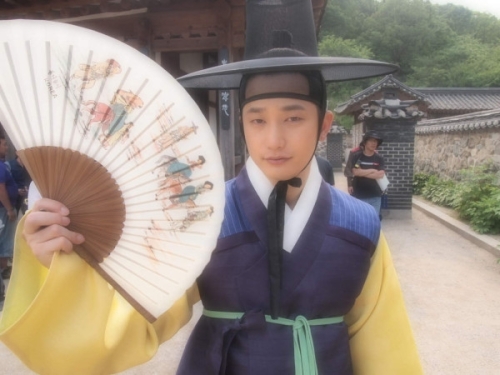 토토사이트 로그인 없이 탤런트, 영화배우/222 / 토토사이트 로그인 없이, ’공주의 남자’ 첫 촬영 소감은?