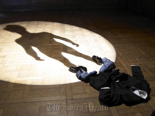 “The Shadow” by Philippe Ramette Marc Domage/ galllerie Xippas