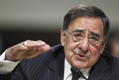 <YONHAP PHOTO-0003> Defense Secretary nominee, CIA Director Leon Panetta, testifies on Capitol Hill in Washington, Thursday, June 9, 2011, before the Senate Armed Service Committee hearing on his nomination. (AP Photo/Manuel Balce Ceneta)/2011-06-10 00:03:14/ <저작권자 ⓒ 1980-2011 ㈜연합뉴스. 무단 전재 재배포 금지.>
U.S. defense secretary nominee, CIA Director Leon Panetta, testifies on Capitol Hill in Washington on Thursday before the Senate Armed Service Committee hearing on his nomination.    AP-Yonhap News