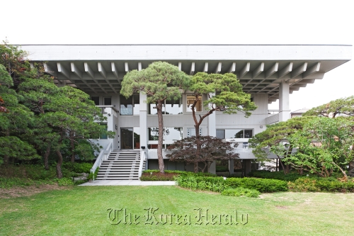 The former Korean Fine Art Gallery building which will be auctioned on June 29.  Seoul Auction