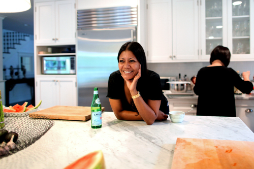 <YONHAP PHOTO-2556> This Saturday, June 11, 2011 photo shows Marja Vongerichten, wife of chef Jean-Georges Vongerichten, in the kitchen of their home in Waccabuc, N.Y. Jean-Georges and his Korean-born wife, Marja, are joining forces to display the spicy joys of Korean cooking _ and the country it comes from _ with a new public television show, "Kimchi Chronicles," and an accompanying cookbook. (AP Photo/Craig Ruttle)/2011-06-15 23:22:25/ <저작권자 ⓒ 1980-2011 ㈜연합뉴스. 무단 전재 재배포 금지.>
Marja Vongerichten, wife of chef Jean-Georges Vongerichten, in the kitchen of their home in Waccabuc, New York, June 11.
AP-Yonhap News