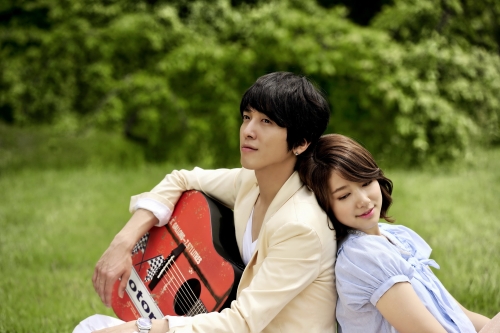 정용화 가수, 탤런트, 박신혜 탤런트, 영화배우/26면 사진물/토토사이트 추천 일베 “넌 내게 반했어” -copy(o)1
