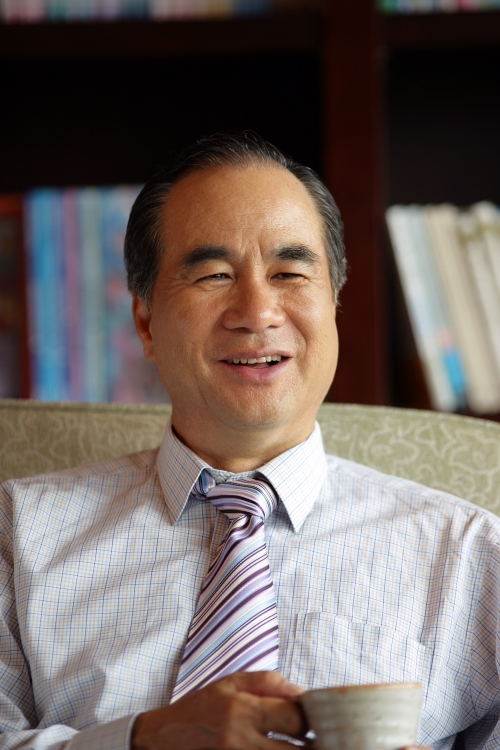 윤석금 웅진그룹 회장/(투데이)착한기업인 국가대표로 뽑힌 윤석금 웅진 회장