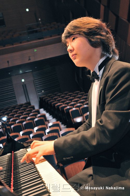 조성진 피아니스트/조성진2_Masayuki_Nakajima / 차이코프스키 국제 콩쿠르 韓 5명 입상