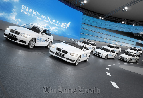 Cars are seen on BMW’s indoor test track at the Frankfurt International Motor Show in Germany, 2009.
Bloomberg