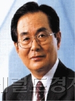 정건용 나이스그룹 금융부문 회장, 전 산업은행 총재 / 나이스그룹, 정건용 전 산은 총재 금융부문 회장 영입