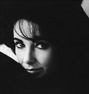 엘리자베스 테일러 (Elizabeth Taylor) 영화배우 (사망_2011.3.23) (영국) / 엘리자베스 테일러 보석 등 소장품 경매에-copy(o)1-copy(o)1-copy(o)4
