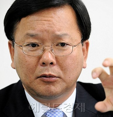 김부겸  / 김부겸 “한나라당 변화, 박근혜黨화라는 본질”