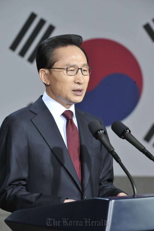 이명박 대통령 천안함 관련 대 국민담화문 발표. 정희조 기자 checho@