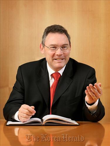 Renault Samsung CEO Jean-Marie Hurtiger