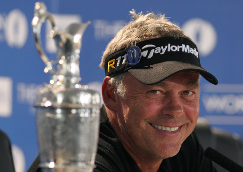 <YONHAP PHOTO-0167> Northern Ireland's Darren Clarke smiles next to the Claret Jug trophy during a press conference after winning the British Open Golf Championship at Royal St George's golf course Sandwich, England, Sunday, July 17, 2011. (AP Photo/Tim Hales)/2011-07-18 05:48:00/ <저작권자 ⓒ 1980-2011 ㈜연합뉴스. 무단 전재 재배포 금지.>
<YONHAP PHOTO-0167> Northern Ireland's Darren Clarke smiles next to the Claret Jug trophy during a press conference after winning the British Open Golf Championship at Royal St George's golf course Sandwich, England, Sunday, July 17, 2011. (AP Photo/Tim Hales)/2011-07-18 05:48:00/ <저작권자 ⓒ 1980-2011 ㈜연합뉴스. 무단 전재 재배포 금지.>
<YONHAP PHOTO-0167> Northern Ireland's Darren Clarke smiles next to the Claret Jug trophy during a press conference after winning the British Open Golf Championship at Royal St George's golf course Sandwich, England, Sunday, July 17, 2011. (AP Photo/Tim Hales)/2011-07-18 05:48:00/ <저작권자 ⓒ 1980-2011 ㈜연합뉴스. 무단 전재 재배포 금지.>