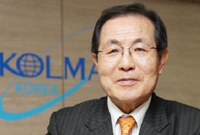윤동한 한국콜마 (대표이사 회장) / 한국콜마 “건강기능식품·한방치료제도 만든다”