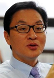 정두언 한나라당 (국회의원), 한나라당 (문화예술체육특별위원회 위원장), 국회기후변화포럼 (공동대표) / 정두언 “박근혜 위험부담 걸어야”