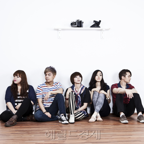 디어클라우드 (Dear Cloud), 가수 /밝고 깊어진 위로의 메시지…5인조 혼성 록밴드 디어클라우드