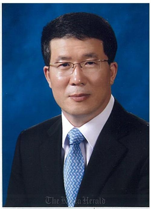 Kim Kyung-ho
Kim Kyung-ho