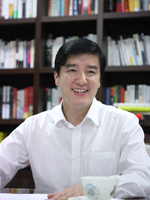 이해식, 기초단체장(서울특별시 강동구 구청장)/(인서울)친환경 도시농업 기치…보금자리 지정으로 난감-이해식 강동구청장 인터뷰