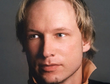 안데르스 베링 브레이비크(Anders Behring Breivik), 노르웨이 테러범/  Norway suspect: Serbia bombing 'tipped the scales'