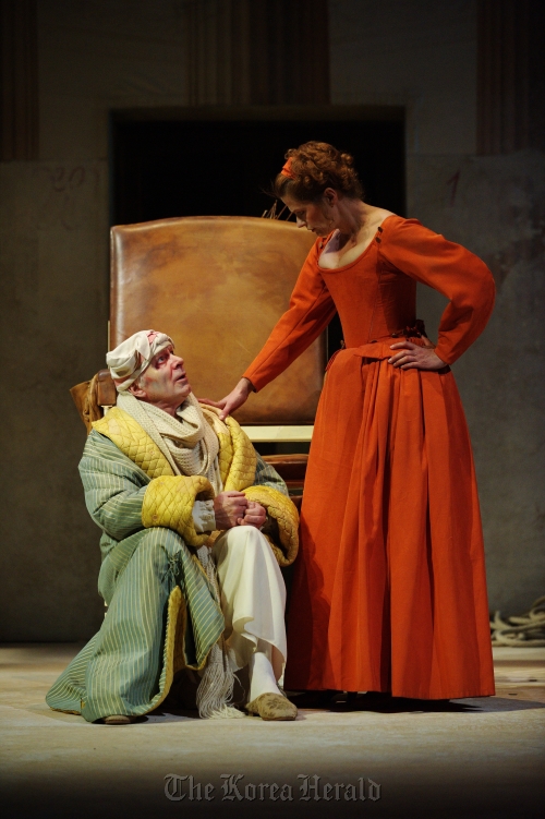 A scene from “The Imaginary Invalid” by Comdie-Franaise
Cosimo Mirco Magliocca National Theater of Korea
A scene from “The Imaginary Invalid” by Comdie-Franaise Cosimo Mirco Magliocca National Theater of Korea