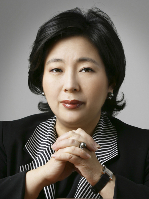 현정은, 현대그룹 회장/오너에겐 휴가가 없다...그들의 三色충전은?