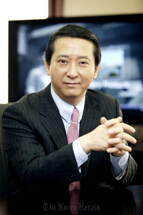 권영수, LG디스플레이 (대표이사 사장) / LG Display may opt for capital increase