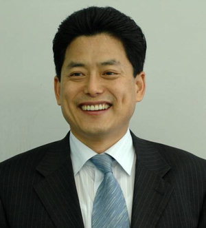 정원덕, 크라이슬러 코리아 (상무)/크라이슬러, “볼륨카 도입으로 월 500대 판매, 포드 제치고 미국차 1위 한다”