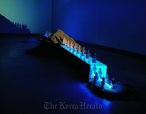“Tou-time Tunnel” by Jheon Soo-cheon MOCA