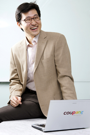 김범석, 쿠팡 (대표이사)/1주년 맞은 쿠팡 김범석 대표 “나스닥 상장해 해외 진출할 것”