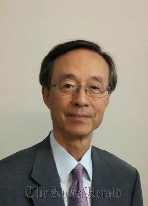 Han Sung-joo, chairman of IPSI  IPSI