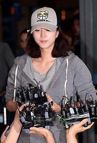thumb_nfx9d201109021240061510 / 한예슬 “열애설 사실무근, 법정대응 고려중” 공식입장
