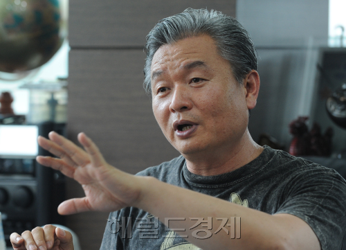 이영건사장 인터뷰.<br />이상섭 기자 babtong@heraldm.com 2011.07.28\r\n이영건사장 인터뷰.\n이상섭 기자 babtong@heraldm.com 2011.07.28