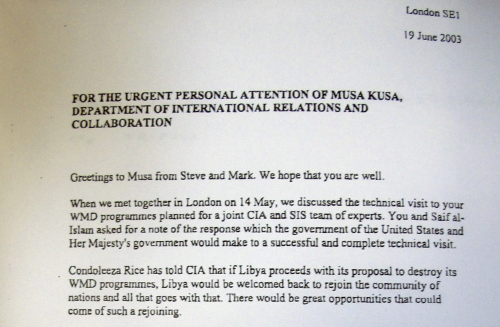<YONHAP PHOTO-0583> This image provided by Human Rights Watch on Saturday, Sept. 3, 2011 shows part of a secret document dated June 19, 2003 discovered by Human Rights Watch in Tripoli, Libya, detailing a meeting regarding a CIA visit to Libya's WMD programs. The CIA and other Western intelligence agencies worked closely with the ousted regime of Moammar Gadhafi, sharing tips and cooperating in handing over terror suspects for interrogation to a regime known to use torture, according to a trove of security documents discovered after the fall of Tripoli. The revelations provide new details on the West's efforts to turn Libya's mercurial leader from foe to ally and provide an embarrassing example of the U.S. administration's collaboration with authoritarian regimes in the war on terror. (AP Photo/Human Rights Watch)/2011-09-04 07:11:41/ <저작권자 ⓒ 1980-2011 ㈜연합뉴스. 무단 전재 재배포 금지.>\r\nThis image provided by Human Rights Watch on Saturday shows part of a secret document discovered by Human Rights Watch in Tripoli.  AP-Yonhap News