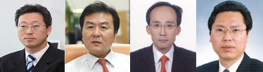(왼쪽부터) 김찬 문화재청장 , 신제윤 금융위원회 (부위원장) , 추경호 추경호 금융위원회 부위원장 , 이삼걸 행정안전부 (제2차관보) / 신제윤 재정부 1차관, 이삼걸 행안부 2차관