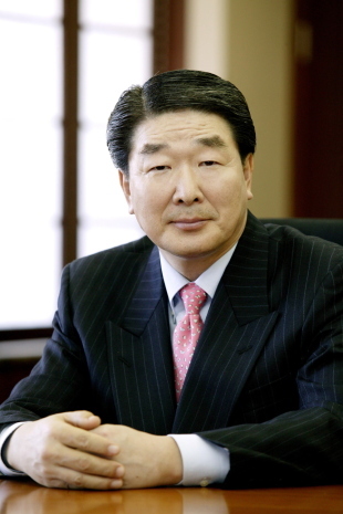 최지성 기업인 삼성전자 (대표이사 부회장) / 삼성·LG 수장“1등위해 더 뛰자”