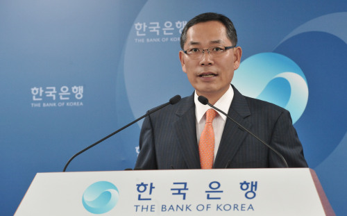정영택 금융인 한국은행 (부장) / 성장 못따라가는 소득…서민삶은 팍팍