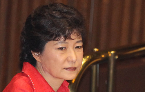박근혜 한나라당 (국회의원) / Police look into deaths of Park Geun-hye's two relatives