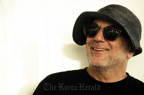 건축가 Ron Arad. 박해묵 기자/mook@\r\nRon Arad   Park Hae-mook/The Korea Herald