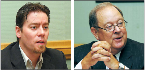 (Left) Bill Ash, the IEEE-SA’s strategic program manager\r\n(Right) Richard Hulette, chair of standards board of\r\nIEEE-SA (Park Hae-mook/The Korea Herald)