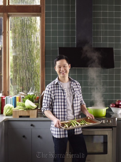 Environmental lifestyle expert Danny Seo   dannyseo.com