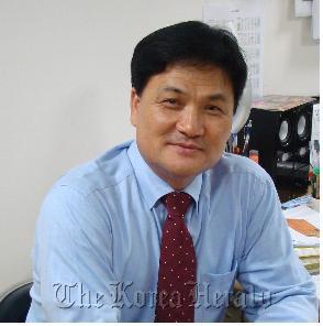 Kim Hyoun-soo