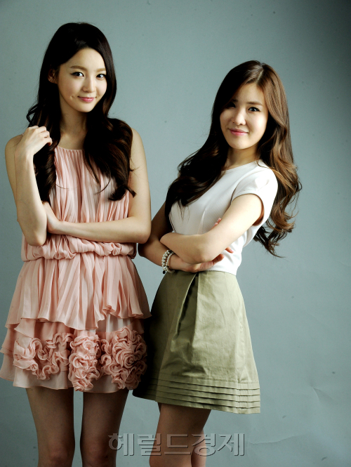 다비치 본사방문. 박현구 기자phko@heraldm.com 2011.09.20\r\n다비치 본사방문. 박현구 기자phko@heraldm.com 2011.09.20