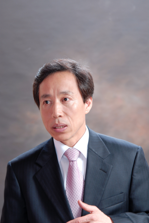 Lee Jae-kyo\r\nLee Jae-kyo